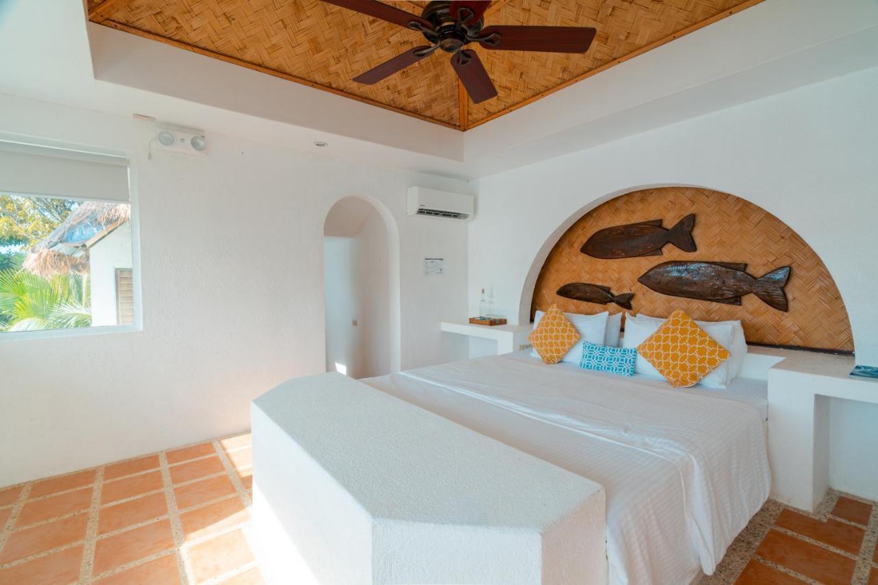Marina Del Sol Resort & Yacht Club Busuanga Dış mekan fotoğraf